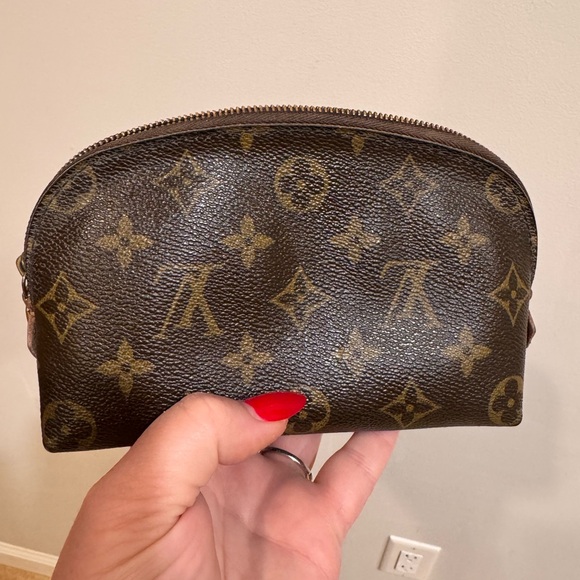 Louis Vuitton Monogram Cosmetic Pouch - Picture 1 of 12